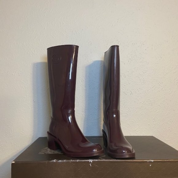 Women's Gucci "Devendra Rubber" low heel boot - Picture 7 of 7